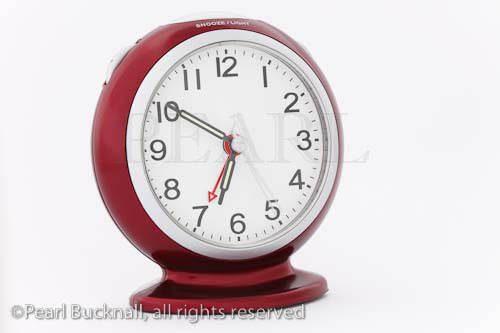 Red alarm clock at 7am

Keywords: time, concept, still life, studio
