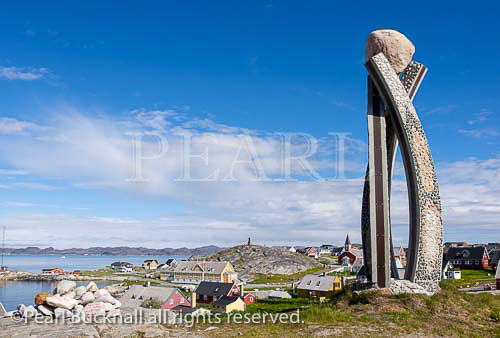 Inussuk sculpture by Niels Motfeldt overlooking the 
old town and marking start of Self Governance on 
June 21 2009. Built from stones collected from 
Greenlandic shores the three pillars represent the 
three peoples of Greenland. Nuuk (Godthab), 
Sermersooq, Greenland